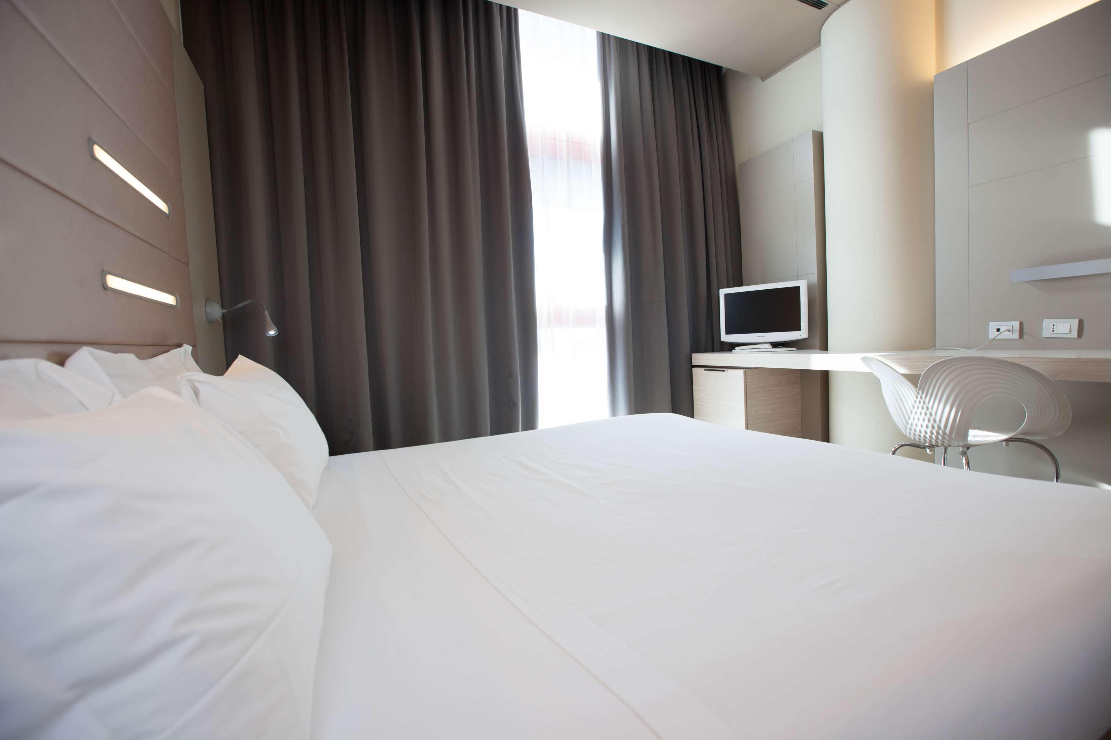 Best Western Plus Net Tower Hotel Padova Esterno foto