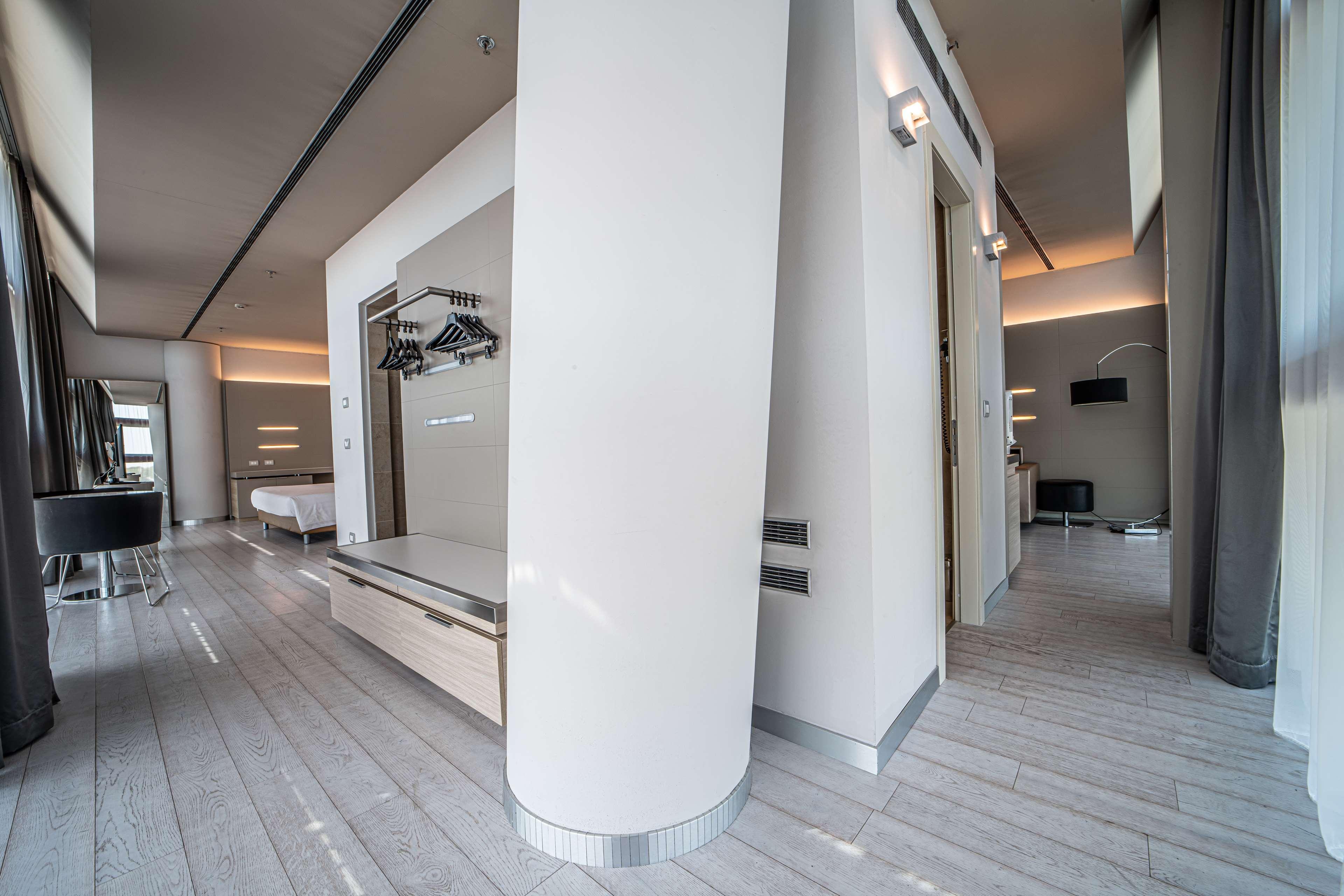 Best Western Plus Net Tower Hotel Padova Esterno foto