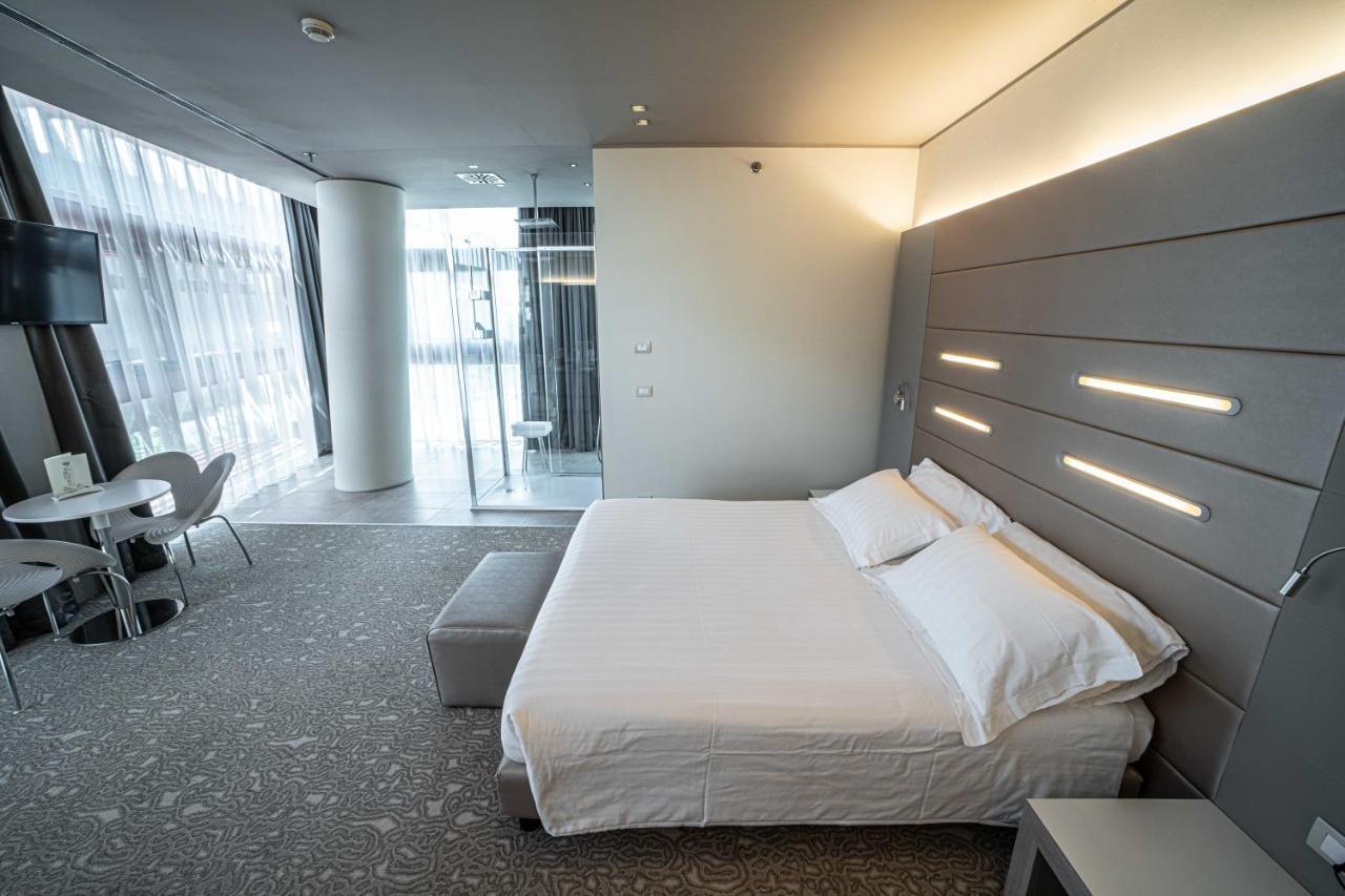 Best Western Plus Net Tower Hotel Padova Esterno foto